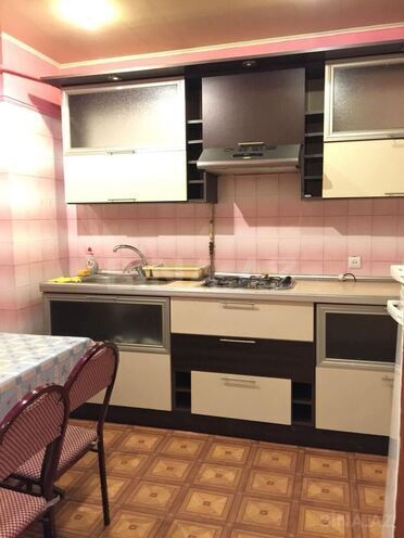 Сдаётся 3-комн. вторичка 70 м², м. Гянджлик, photo 11 from 12