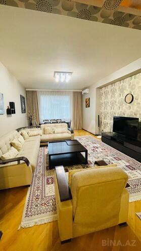 Сдаётся 3-комн. новостройка 130 м², м. Шах Исмаил Хатаи, photo 1 from 23