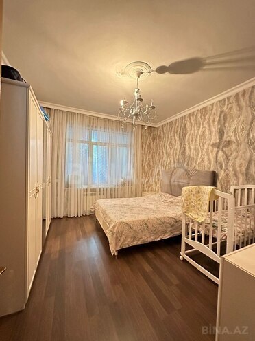 Продаётся 3-комн. вторичка 85 м², пос. Бакиханова, photo 1 from 25