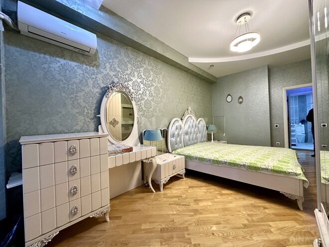 Продаётся 2-комн. новостройка 68 м², м. Нефтчиляр, photo 8 from 18