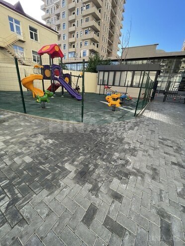Satılır 4 otaqlı yeni tikili 242 m², 28 May m., photo 4 from 12