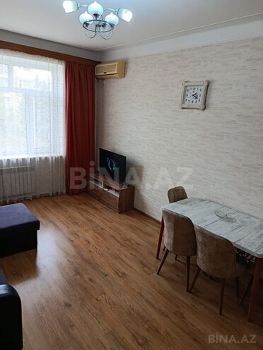 Сдаётся 2-комн. вторичка 50 м², Ясамальский р., photo 4 from 8
