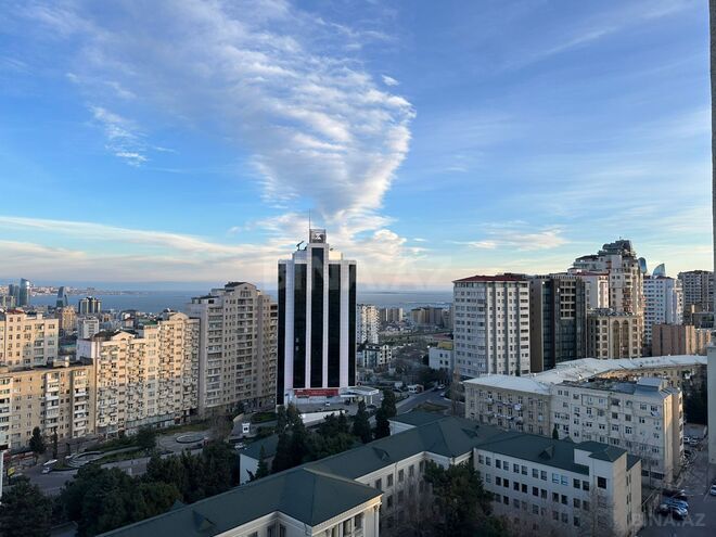 Satılır 3 otaqlı yeni tikili 175 m², Elmlər Akademiyası m., photo 3 from 19