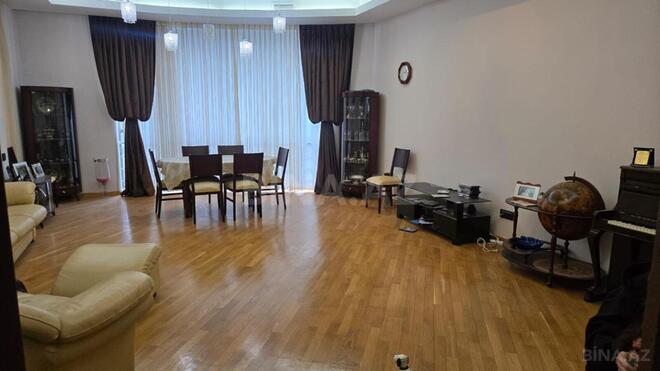İcarəyə verilir 3 otaqlı yeni tikili 174 m², Sahil m., photo 6 from 12