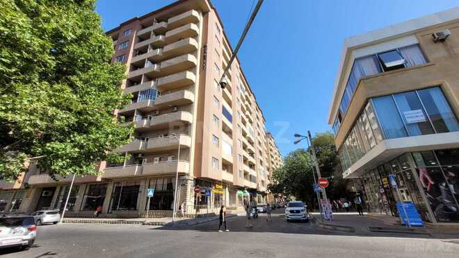 Продаётся 8-комн. новостройка 363 м², м. Элмляр Академиясы, photo 1 from 26