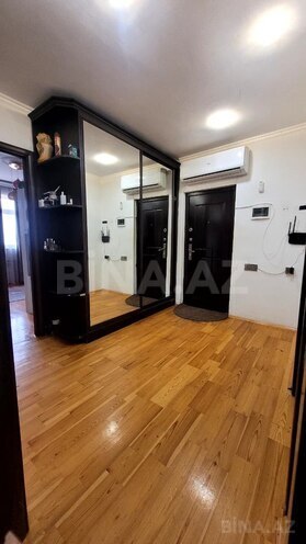 Продаётся 3-комн. вторичка 80 м², м. Ази Асланов, photo 9 from 18