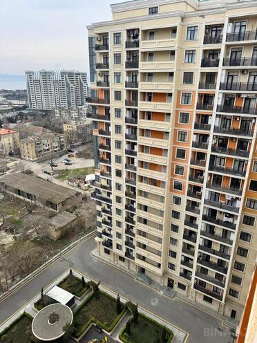 Продаётся 2-комн. новостройка 55 м², Хатаинский р., photo 10 from 11