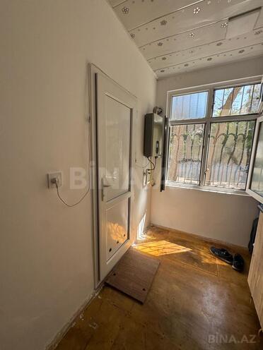 Satılır 2 otaqlı köhnə tikili 20 m², Qara Qarayev m., photo 7 from 14