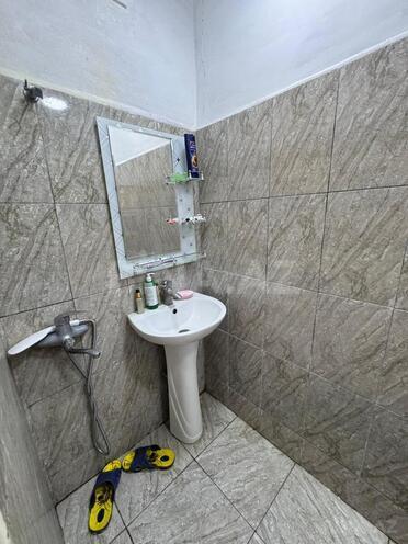Satılır 2 otaqlı köhnə tikili 20 m², Qara Qarayev m., photo 12 from 14