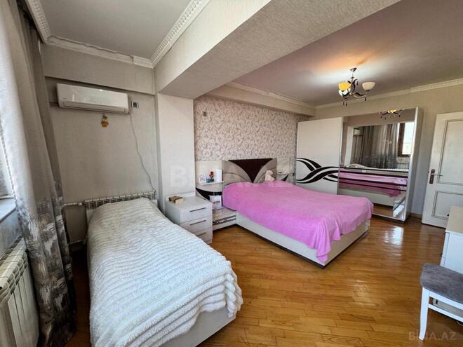 Satılır 2 otaqlı köhnə tikili 70 m², Azadlıq Prospekti m., photo 14 from 27