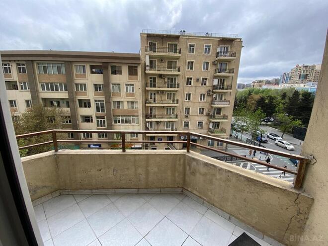 İcarəyə verilir 4 otaqlı yeni tikili 230 m², 28 May m., photo 14 from 26