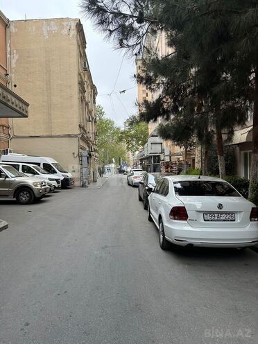 Satılır 3 otaqlı köhnə tikili 120 m², Sahil m., photo 4 from 13