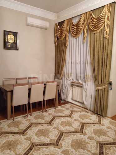 Продаётся 5-комн. дом/дача 240 м², пос. 9-й мкр, photo 1 from 24