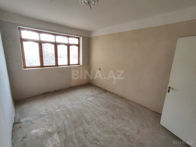 Продаётся 4-комн. вторичка 81 м², пос. Локбатан, photo 1 from 28