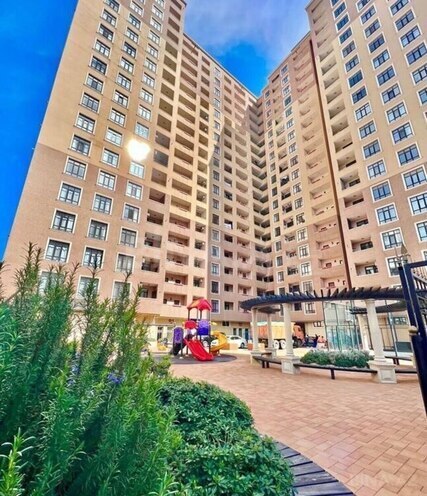Продаётся 3-комн. новостройка 118 м², Бинагадинский р., photo 1 from 16