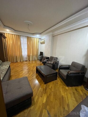 Сдаётся 2-комн. новостройка 65 м², м. Ази Асланов, photo 3 from 9