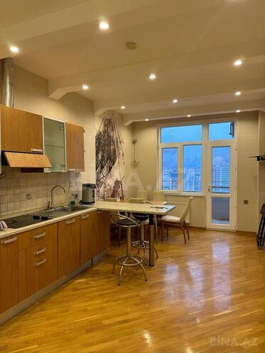 Сдаётся 3-комн. новостройка 180 м², м. 28 мая, photo 8 from 19
