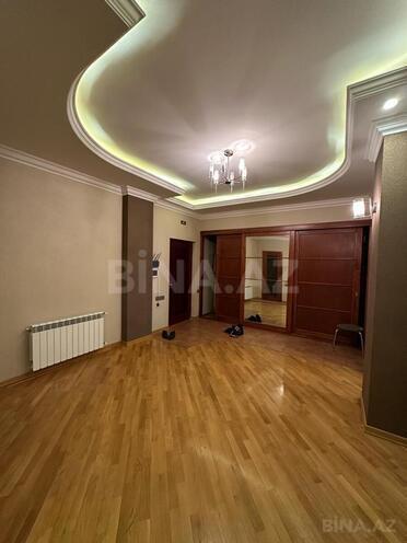 Сдаётся 3-комн. новостройка 180 м², м. 28 мая, photo 17 from 19