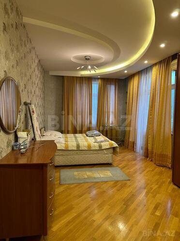 Сдаётся 3-комн. новостройка 180 м², м. 28 мая, photo 15 from 19