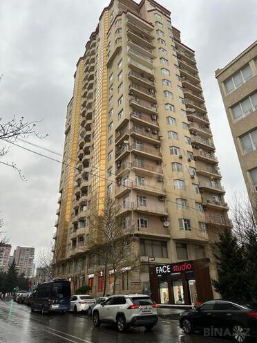 Сдаётся 3-комн. новостройка 180 м², м. 28 мая, photo 1 from 19