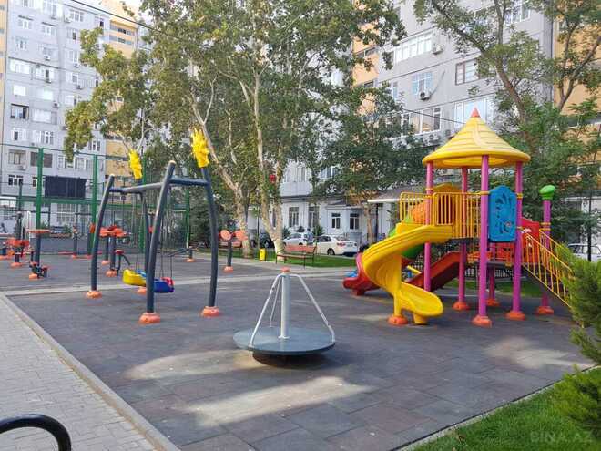 Продаётся 2-комн. вторичка 44 м², м. Гянджлик, photo 1 from 32