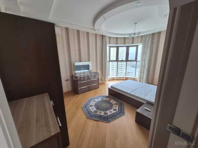 Сдаётся 4-комн. новостройка 200 м², м. Низами, photo 11 from 16