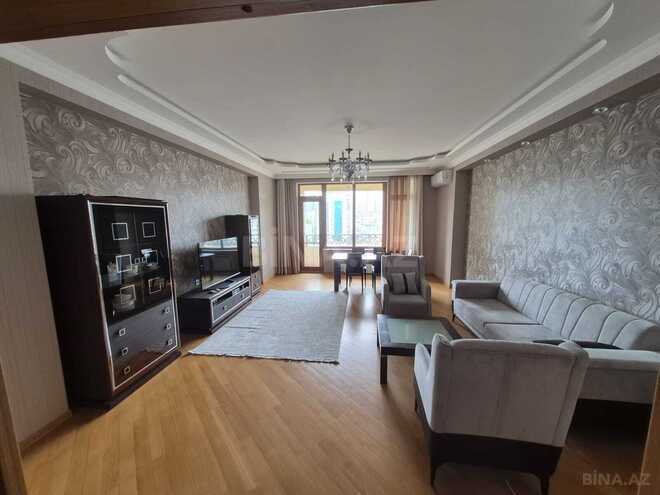 Сдаётся 4-комн. новостройка 200 м², м. Низами, photo 1 from 16