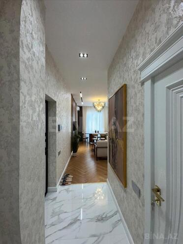 Продаётся 2-комн. вторичка 45 м², м. Низами, photo 6 from 11