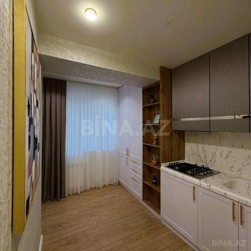 Продаётся 2-комн. вторичка 48 м², м. Элмляр Академиясы, photo 6 from 12