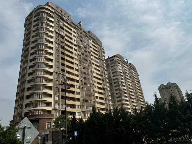 Продаётся 3-комн. новостройка 161 м², м. Шах Исмаил Хатаи, photo 1 from 19