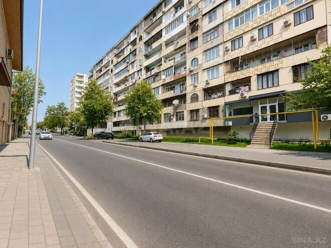 Продаётся 5-комн. вторичка 130 м², Бинагадинский р., photo 1 from 13