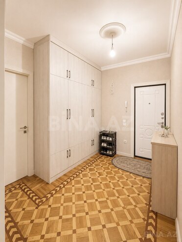 Продаётся 5-комн. вторичка 130 м², Бинагадинский р., photo 8 from 13