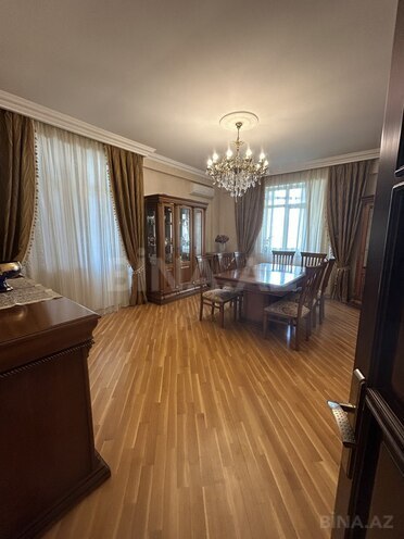 Продаётся 3-комн. новостройка 134 м², м. Кара Караев, photo 6 from 14