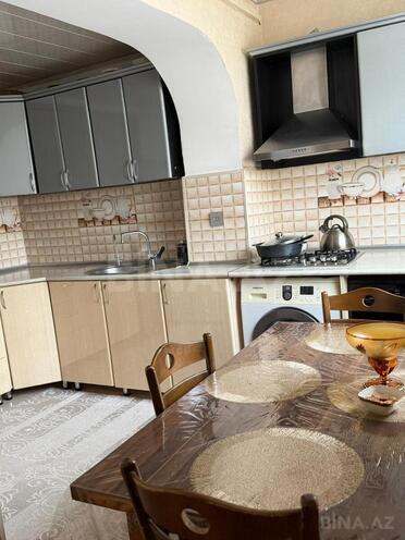 Satılır 3 otaqlı köhnə tikili 63 m², Qara Qarayev m., photo 6 from 8
