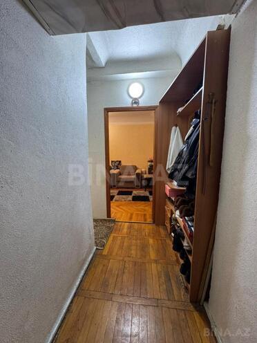 Продаётся 2-комн. вторичка 50 м², м. Нефтчиляр, photo 4 from 13
