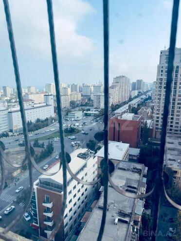 Сдаётся 3-комн. новостройка 140 м², м. Иншаатчылар, photo 8 from 30