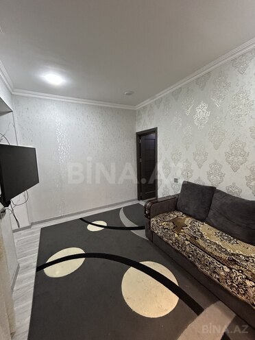 Продаётся 2-комн. вторичка 60 м², Хатаинский р., photo 1 from 10