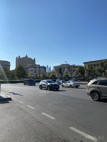 Сдаётся 3-комн. офис 75 м², м. Низами, photo 3 from 11