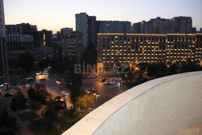 Сдаётся 3-комн. новостройка 155 м², Насиминский  р., photo 8 from 25