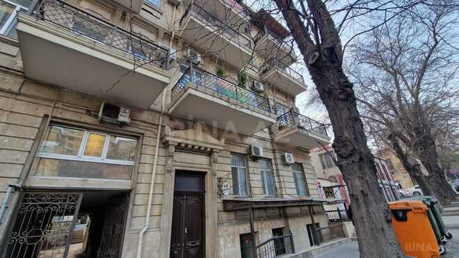 Продаётся 4-комн. вторичка 110 м², м. Низами, photo 19 from 20