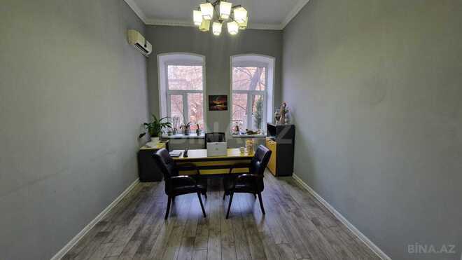 Продаётся 4-комн. вторичка 110 м², м. Низами, photo 5 from 20