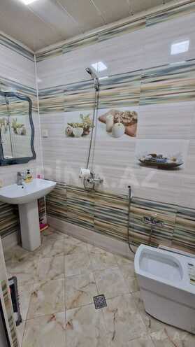 Продаётся 4-комн. вторичка 110 м², м. Низами, photo 13 from 20