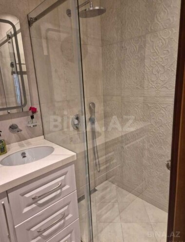 Сдаётся 2-комн. новостройка 85 м², м. Ичеришехер, photo 10 from 11