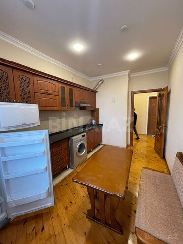 Сдаётся 2-комн. вторичка 80 м², м. 8 ноября, photo 4 from 6