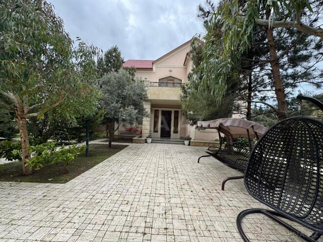 Продаётся 8-комн. дом/дача 450 м², пос. Бузовна, photo 1 from 32