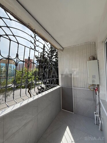 Продаётся 2-комн. вторичка 62 м², м. Кара Караев, photo 17 from 19