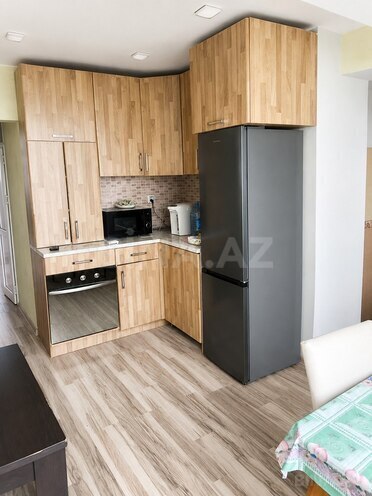 Продаётся 2-комн. вторичка 70 м², Ясамальский р., photo 8 from 15
