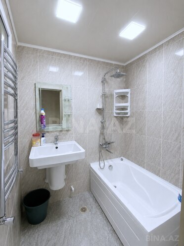 Продаётся 2-комн. вторичка 70 м², Ясамальский р., photo 14 from 15