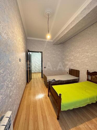 Сдаётся 3-комн. новостройка 130 м², Насиминский  р., photo 9 from 15