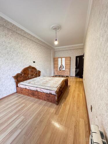 Сдаётся 3-комн. новостройка 130 м², Насиминский  р., photo 12 from 15
